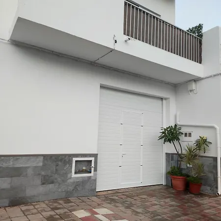 Carmen's House * Arico
